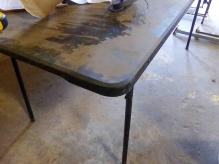 portable-folding-table,-6'-x30"-image-2