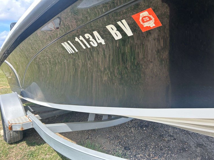 2006-mako-210cc-boat-250hp-mercury-image-27