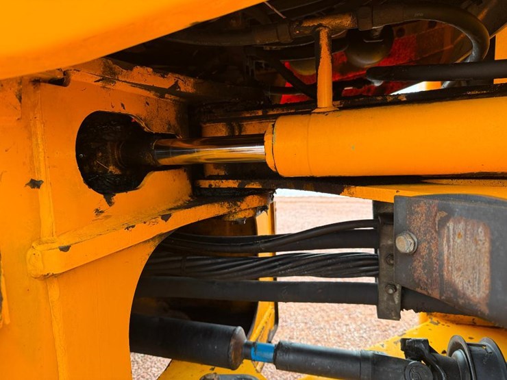 1997-jcb-416b-ht-image-35