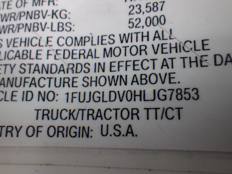 2017-freightliner-cascadia-125-evolution-image-25