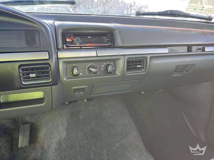 1993-ford-f150-image-18