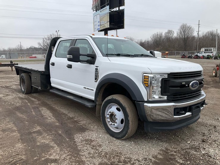 2019-ford-f550-xl-image-7
