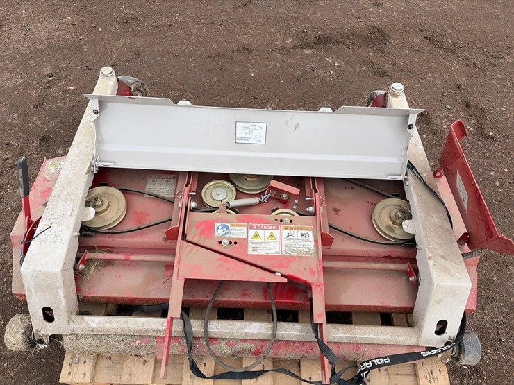 ventrac-mower-deck-image-9