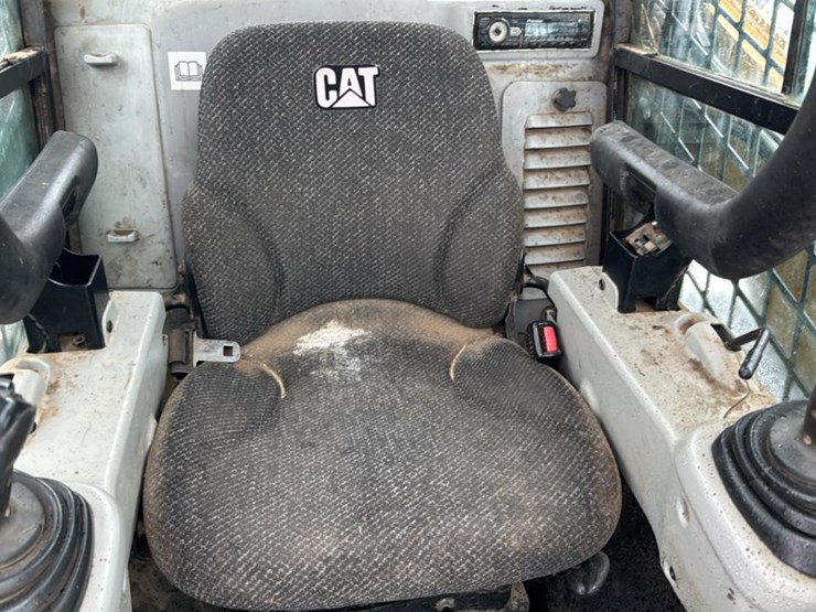 2013-caterpillar-279c-image-36