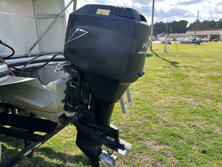 2009-suncruiser-ss240-pontoon-boat-(no-trailer)-image-17