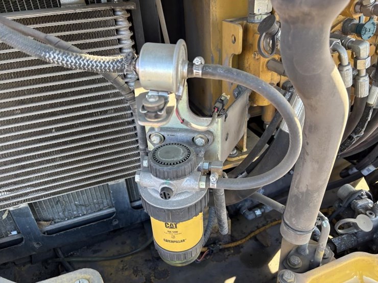 caterpillar-303.5-image-43