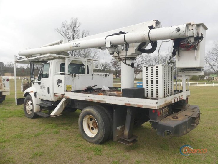 2007-international-durastar-4300-image-3