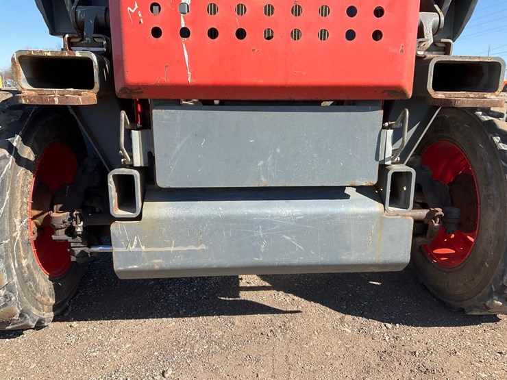 2015-skyjack-sj7135rt-image-11