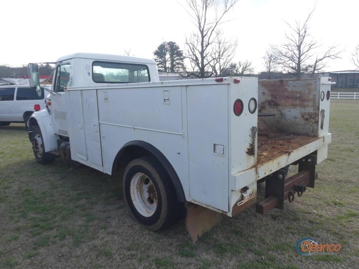 2000-international-4700-image-3