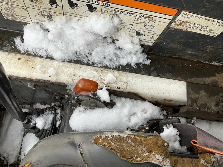 2007-bobcat-t190-image-46