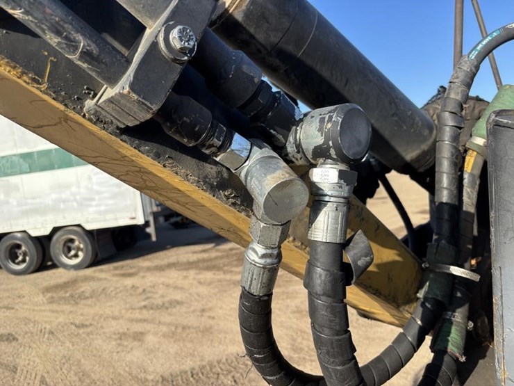 caterpillar-it14g-image-14