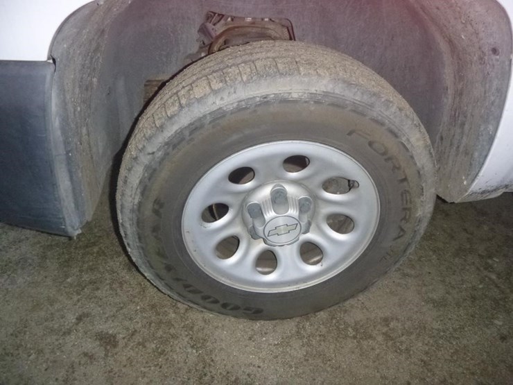 2008-chevrolet-1500-image-18