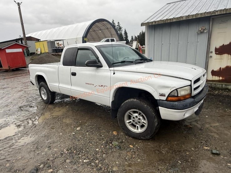 1999-dodge-dakota-image-1