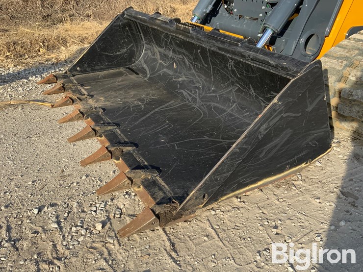 2024-deere-333-p-tier-image-13