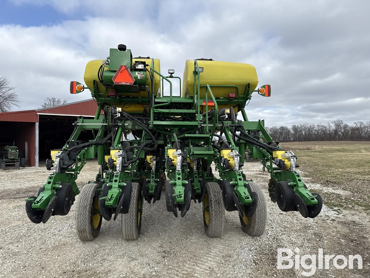 john-deere-1790-image-6