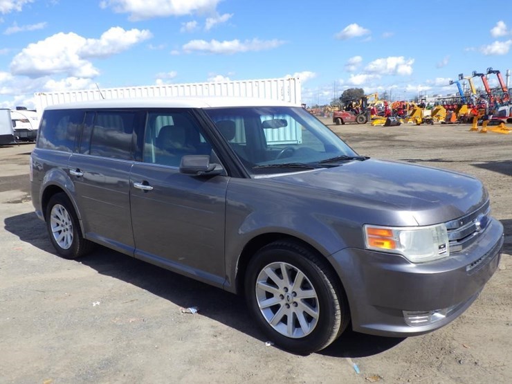 2009-ford-flex-image-2