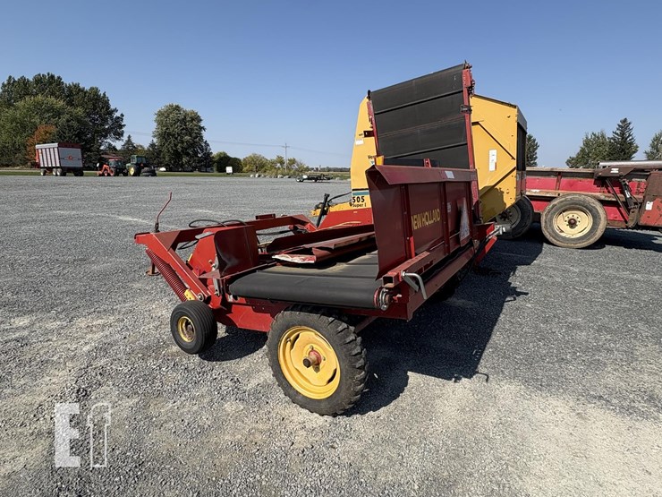 new-holland-166-image-7