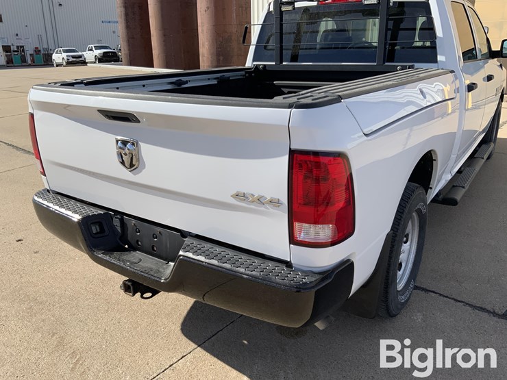 2017-dodge-1500-image-18