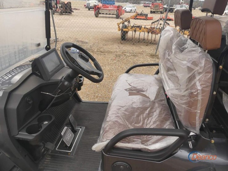 irgc80-electric-golf-cart,-s/n-lq202500378-(no-title):-canopy,-windshield,-60-volt,-rear-seat,-bluetooth-radio,-backup-camera,-turn-signals,-alum.-wheels,-on-board-charger,-no-charging-cord-image-5