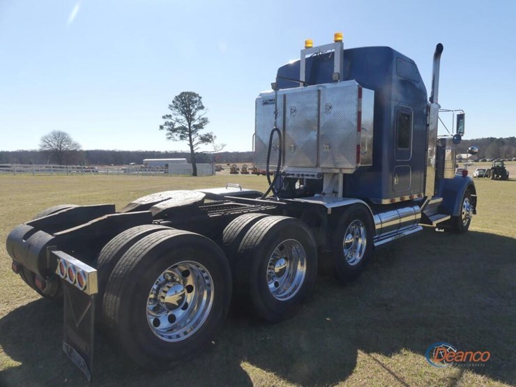 2000-kenworth-w900-image-2