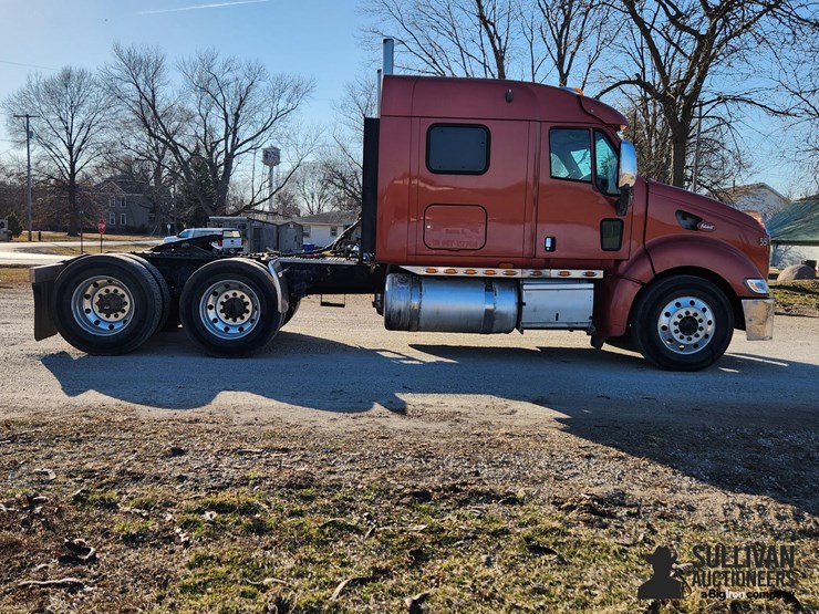 2007-peterbilt-387-image-4