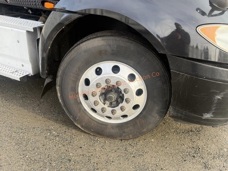 2017-international-prostar-image-30