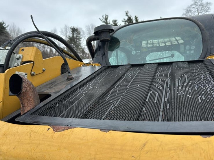 2013-caterpillar-279c-image-51