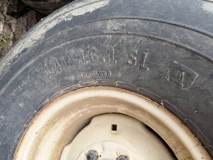 #41020-•-chandler-equipmen-17'-pull-type-spreader-image-5