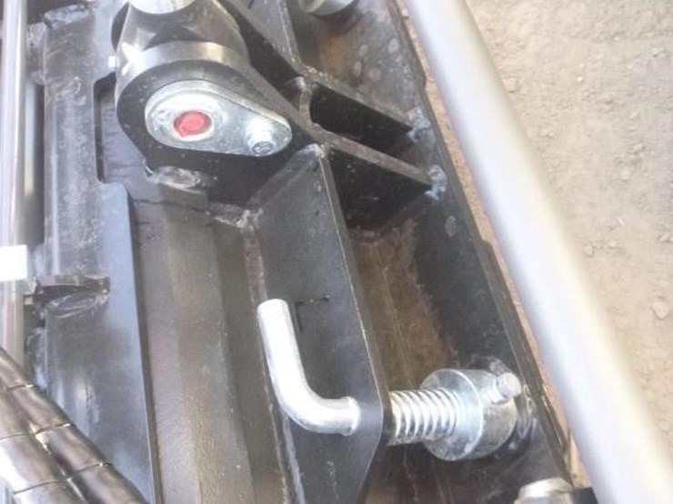 2025-kubota-d1703-image-12