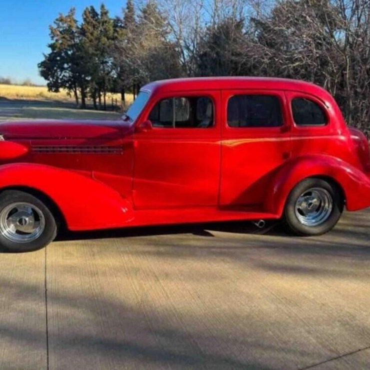 1938 CHEVY STREET ROD, LS1 V-8 ENGINE, 4L60E