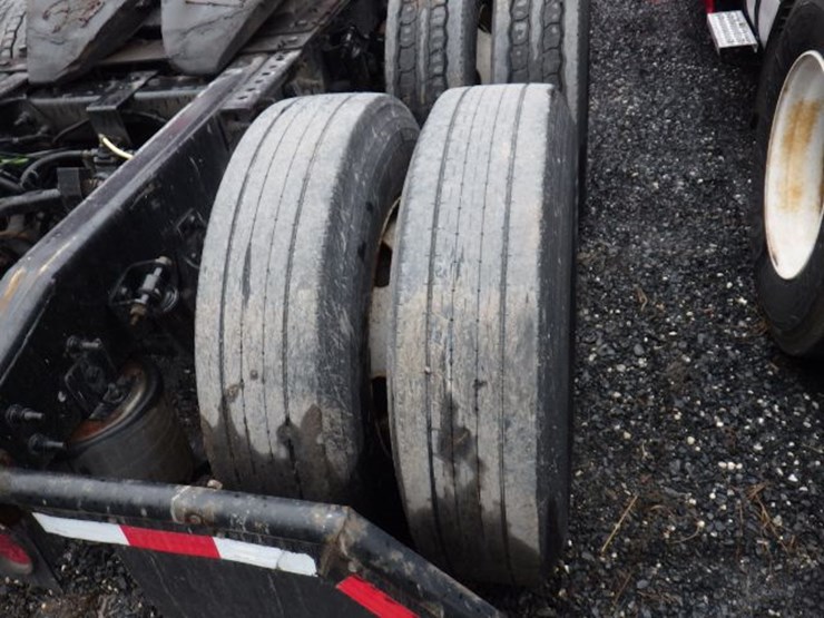 2018-international-prostar-image-8