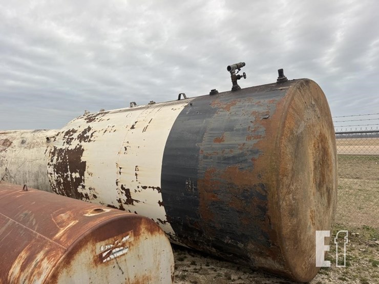 5000-gallon-fuel-tank-image-1