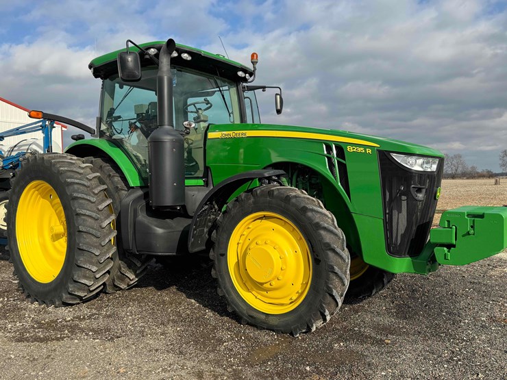 1995-john-deere-8200-image-30