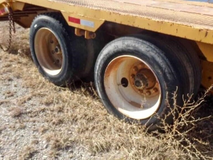 1998-neville-trailer-image-6