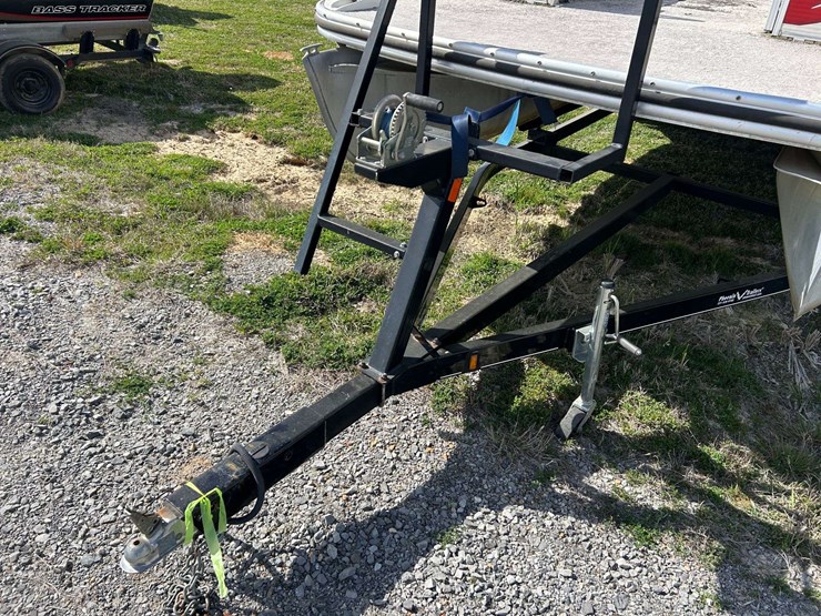 2009-suncruiser-ss240-pontoon-boat-(no-trailer)-image-44