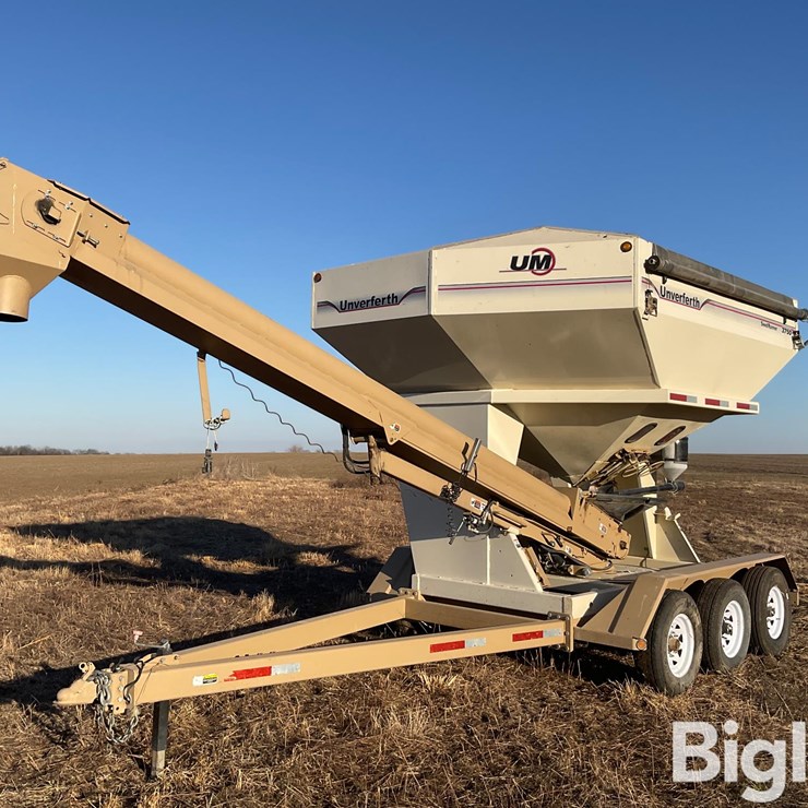 2010 UNVERFERTH 3750