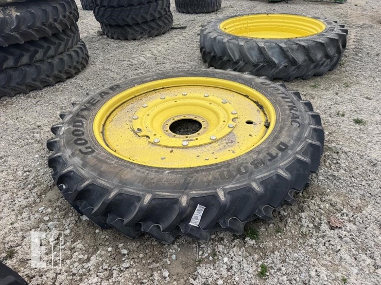 new-tire-and-wheel-image-1