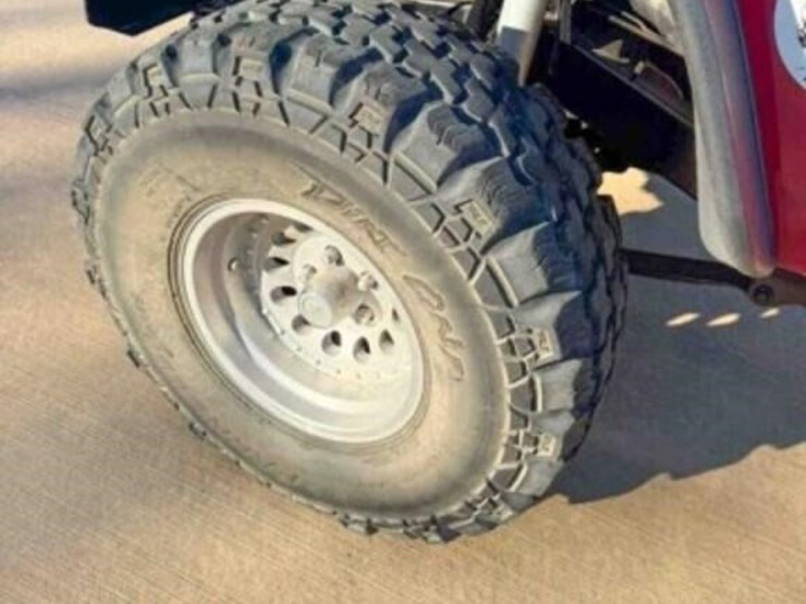 1990-jeep-wrangler-image-7