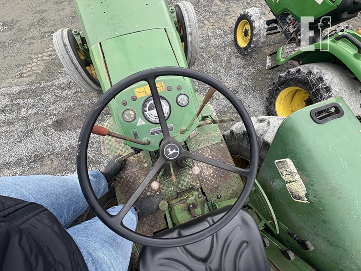 john-deere-2840-image-21