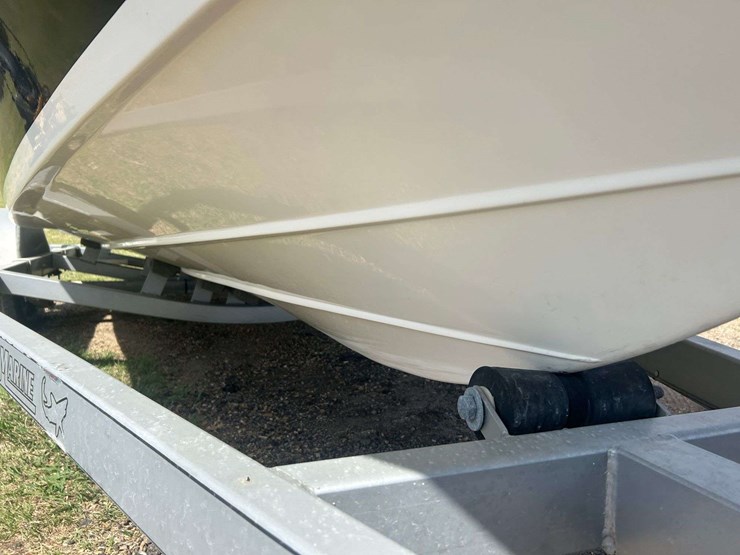 2006-mako-210cc-boat-250hp-mercury-image-34