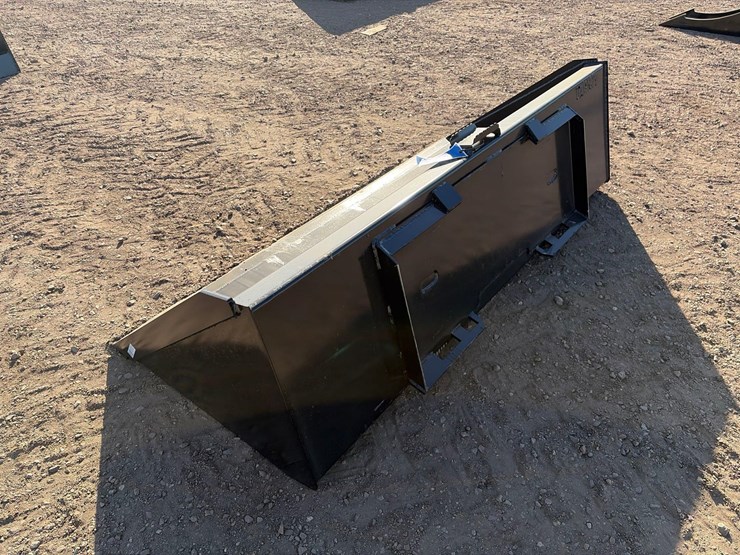 bucket-with-single-blade-image-4