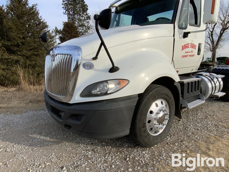 2016-international-prostar-image-15