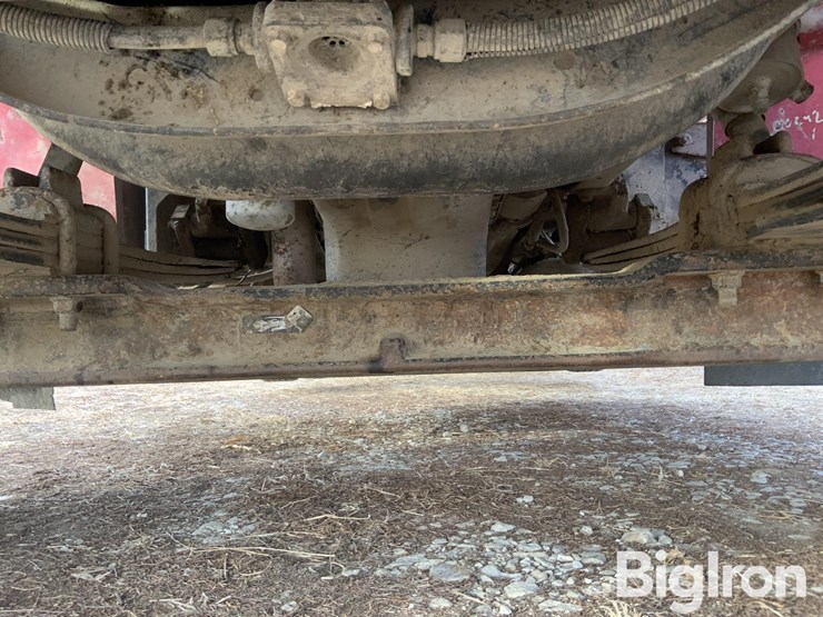 1993-international-8100-image-11