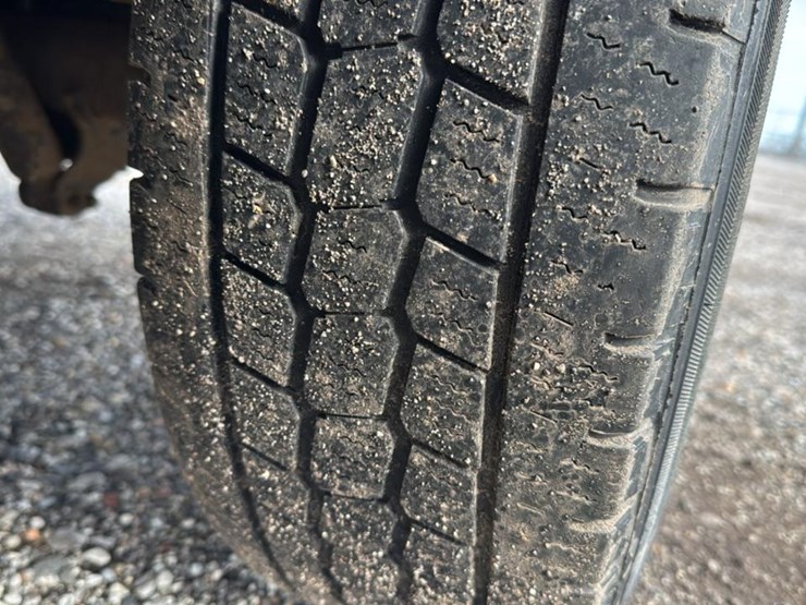 2008-gmc-3500-image-14