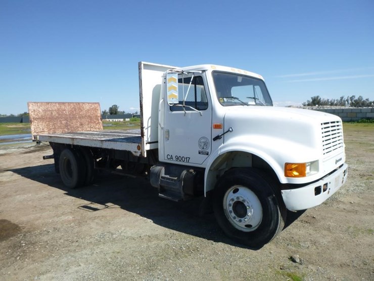 1993-international-4700-image-2