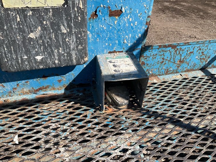 2005-genie-s45-image-11