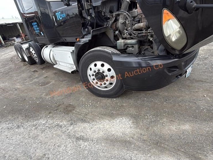 2017-international-prostar-image-60