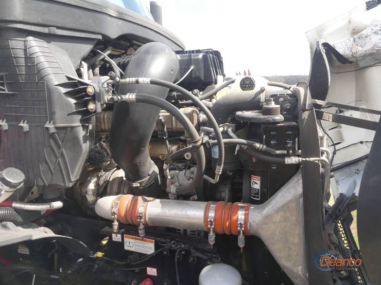 2023-freightliner-cascadia-116-image-9