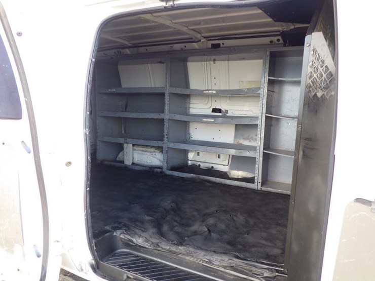 2006-ford-cargo-image-7