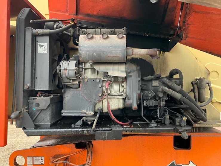 2002-jlg-601s-image-56